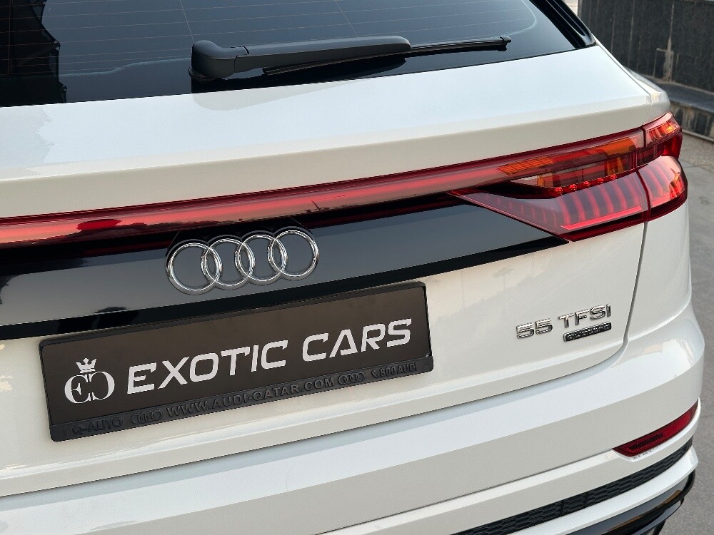 Audi Q8 S -line 2023 - 22