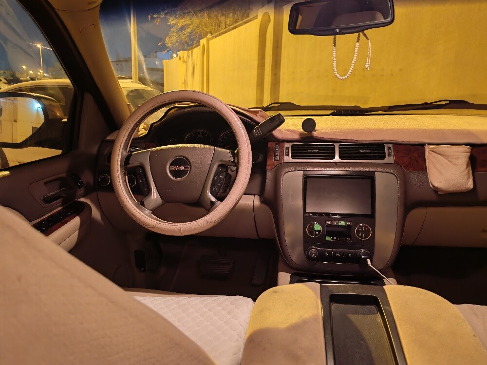 GMC YUKON - 3