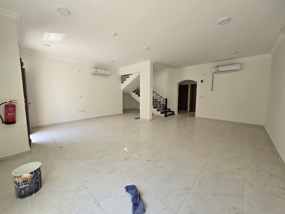 NEW VILLA 7 BHK FOR RENT MARKHIYA - 2