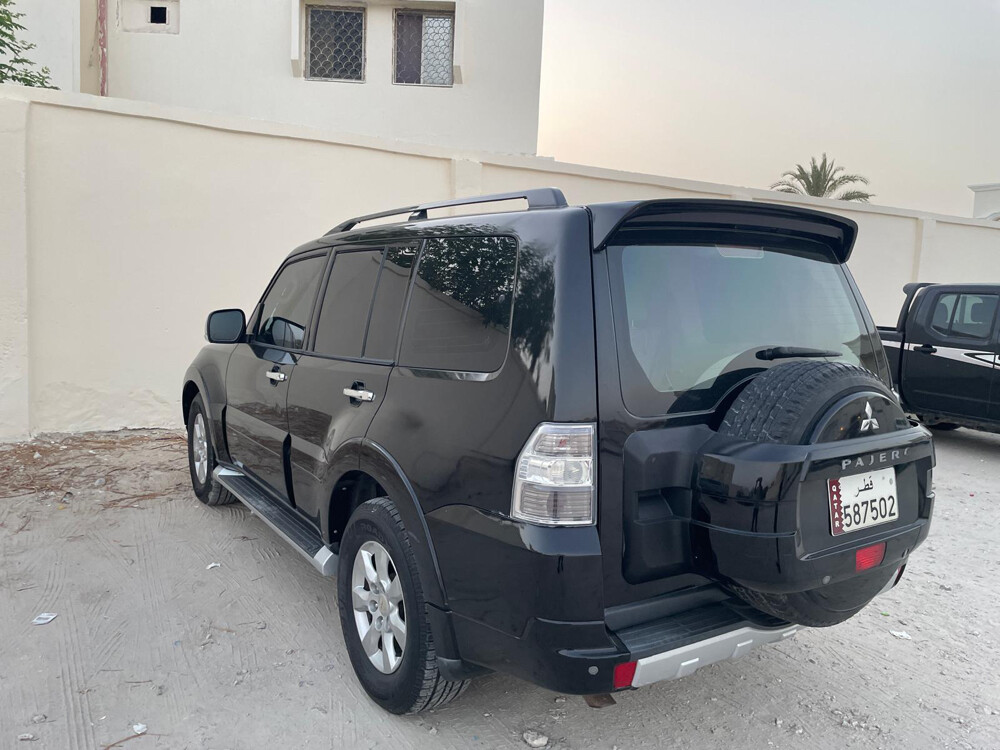 Mitshubishi Pajero Gls - 8