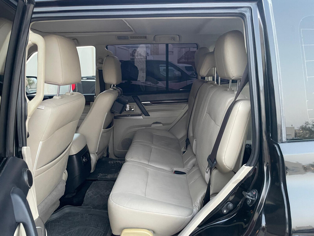 Mitshubishi Pajero Gls - 4