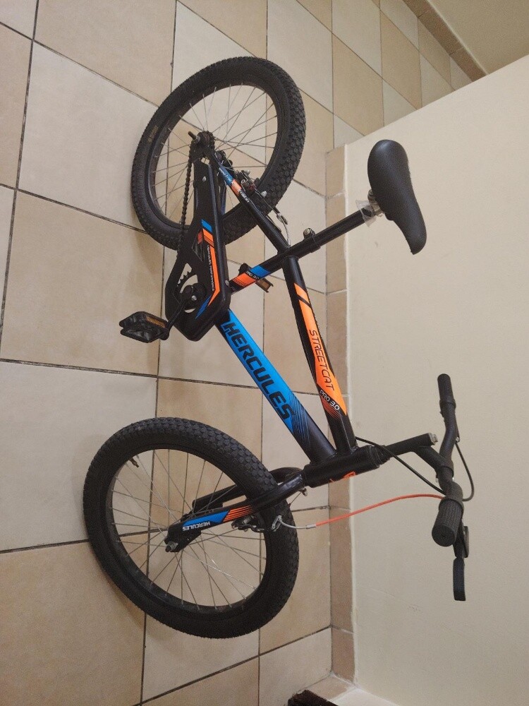 Hercules bicycle in good condition - 1
