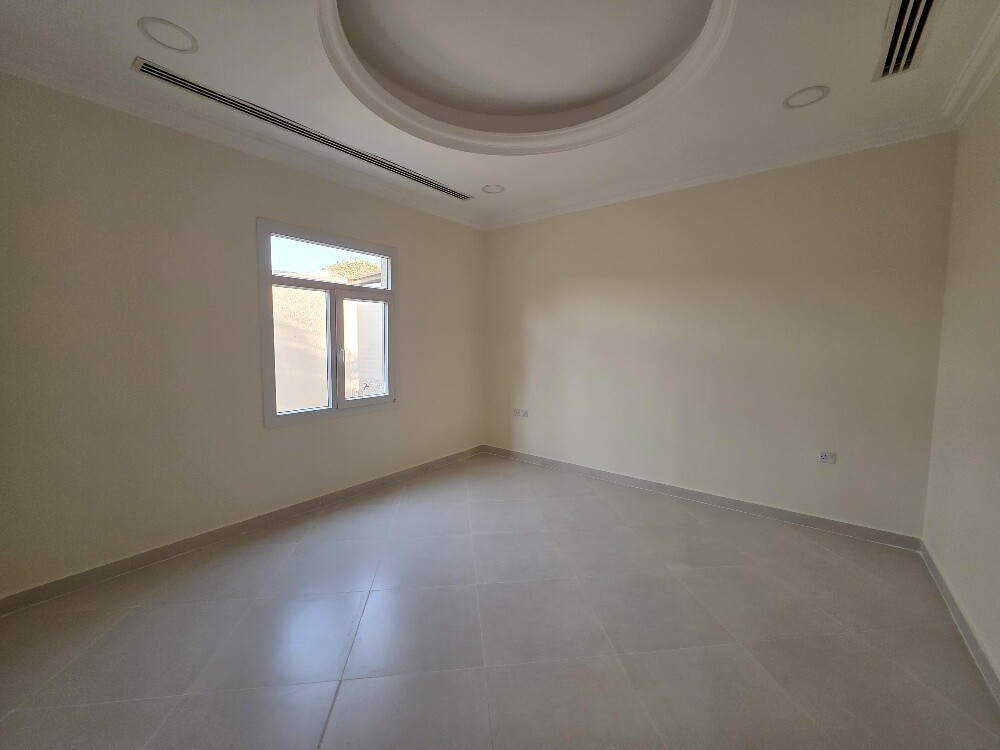 Five-Bedroom Compound Villa rayyan - 9