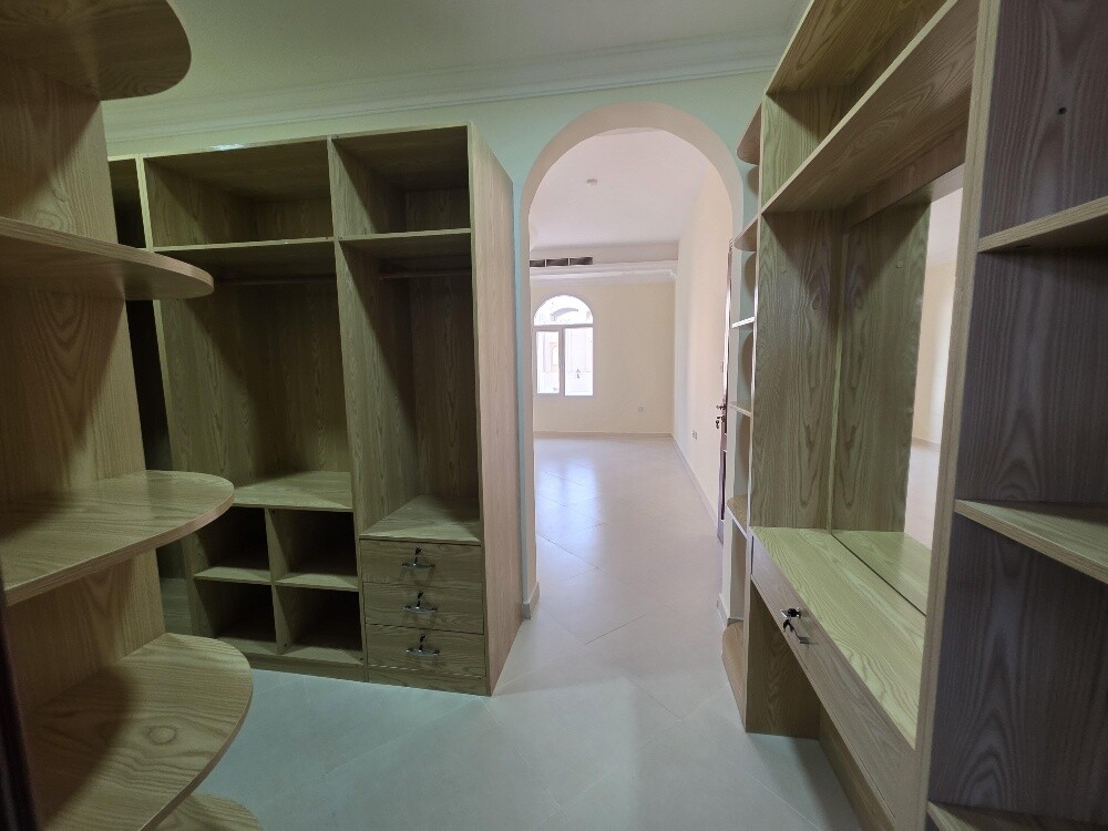 Five-Bedroom Compound Villa rayyan - 14
