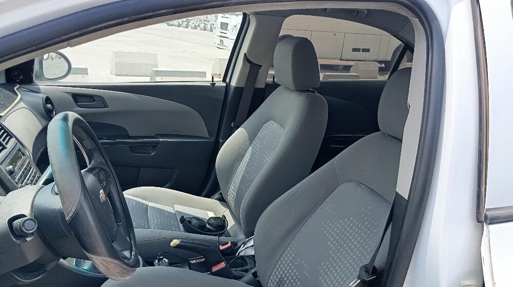 Chevrolet sonic 2016 - 6