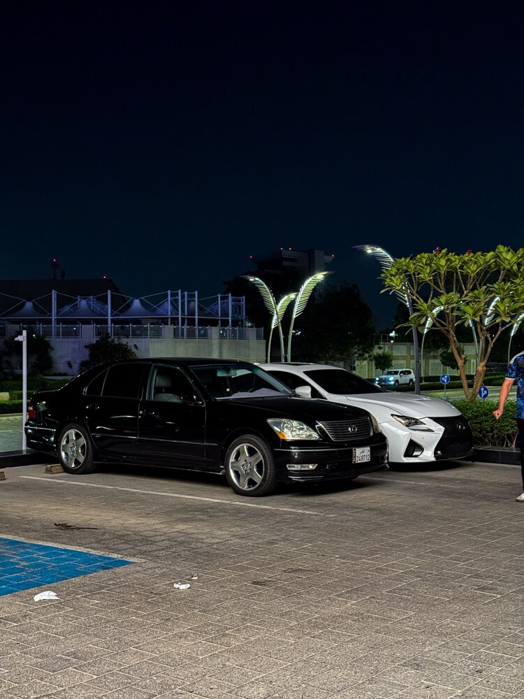 Lexus LS430  - 2