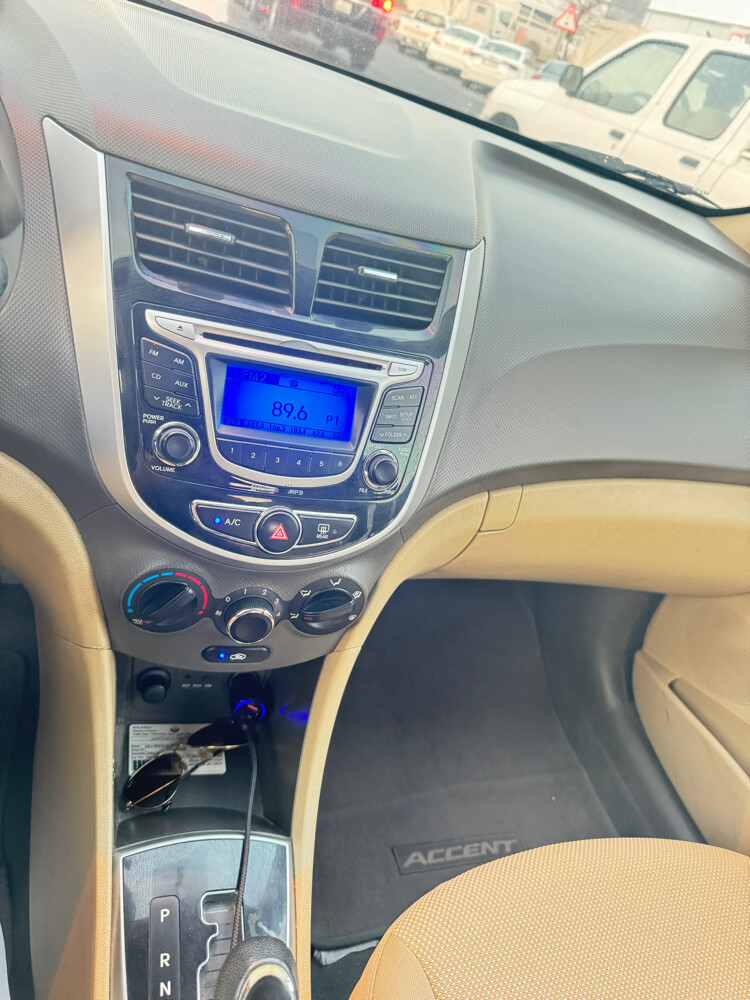 Hyundai accent Sale - 1