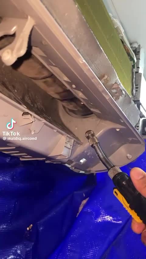 AC servicing maintenance buying a - 12