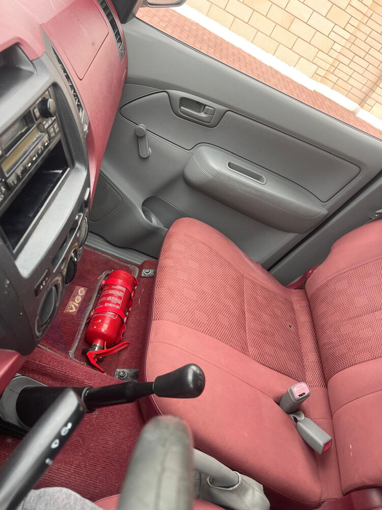 toyota hilux 2009 Sale - 8