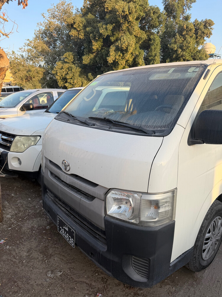 cargo or delivery van for rent - 4