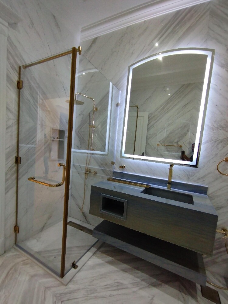 glass and mirror aluminium UPVC - 20