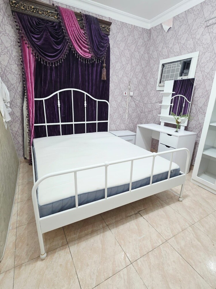 queen size Bed 160+200 cm - 3
