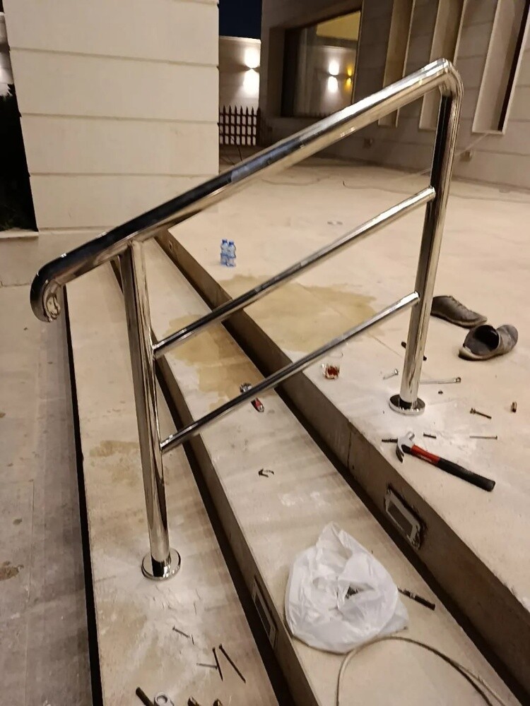 stainless steel ralling roof work - 1