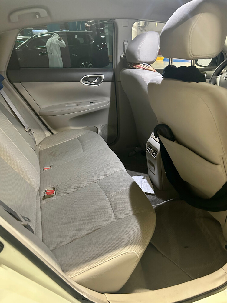 NISSAN SENTRA 2014 CVT 1.6 SEDAN - 9