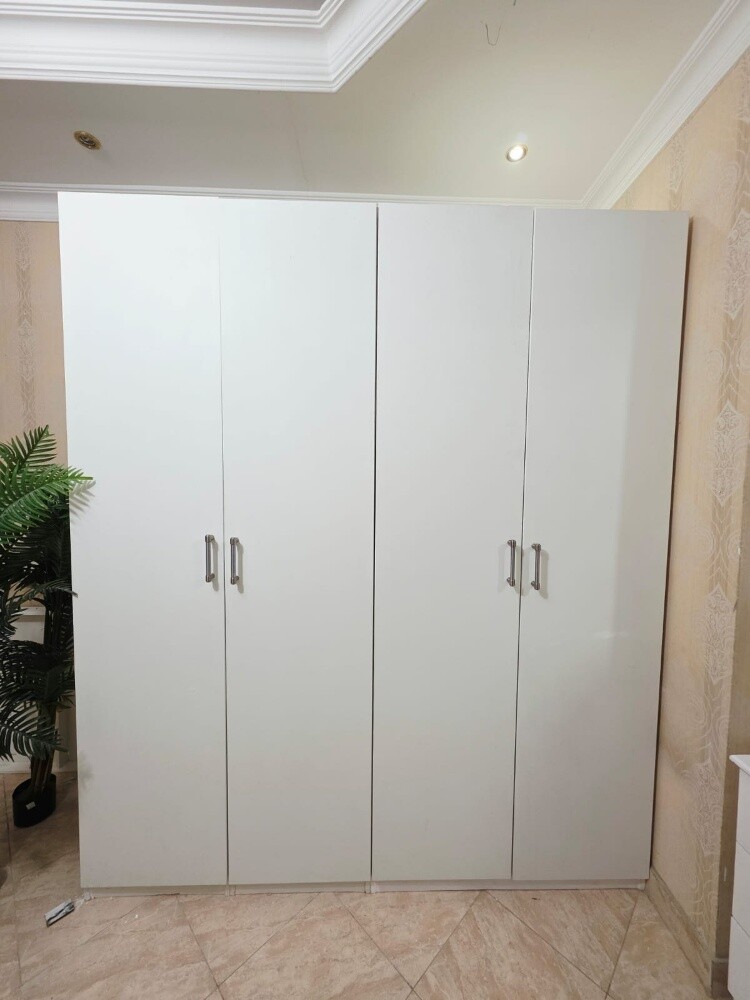 4 door ikea - 2