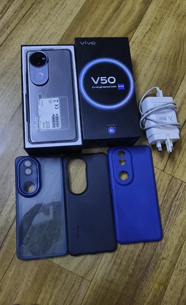 Vivo v50 5G 12+12/256GB - 4