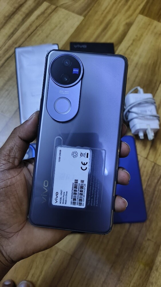 Vivo v50 5G 12+12/256GB - 2