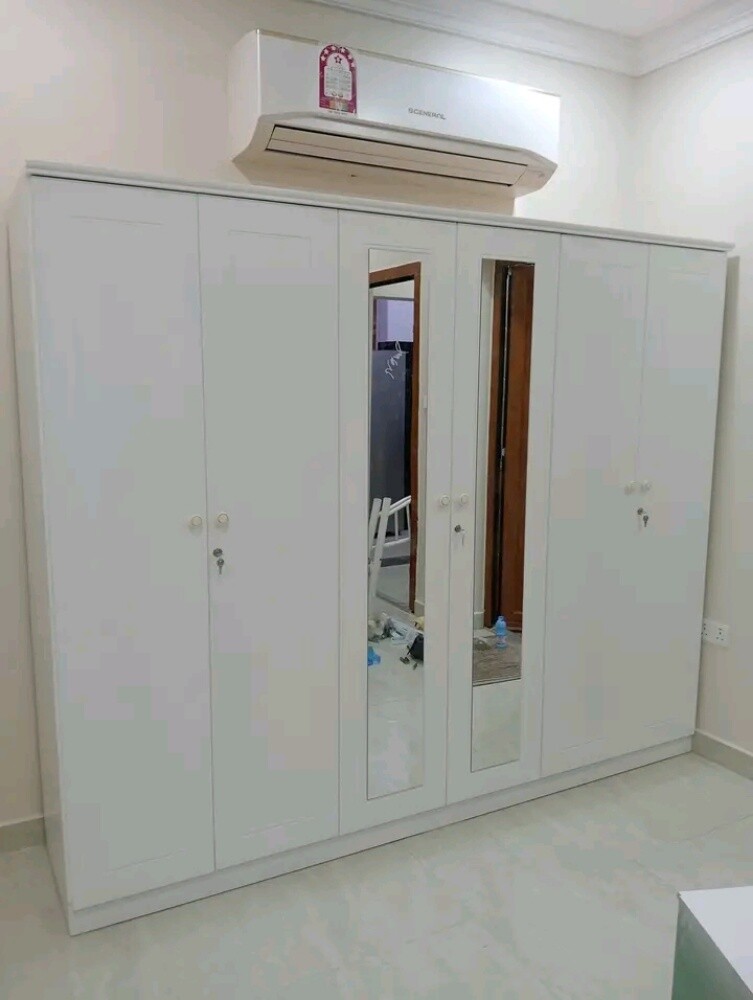 6door white wardrobe with mirror - 1