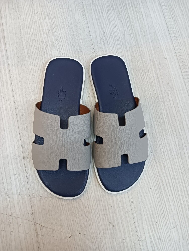 Hermes slipper available - 5