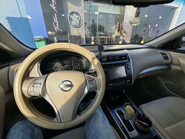 Nissan Altima 2013 SV - 12