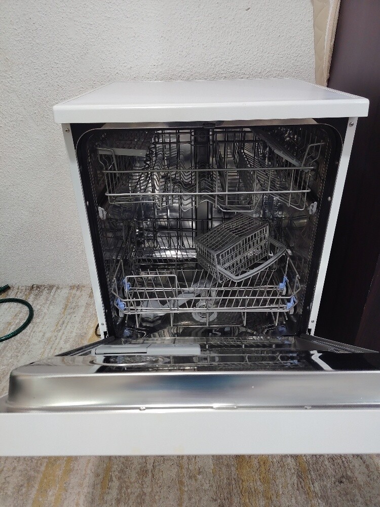 LG dishwasher Sale - 3