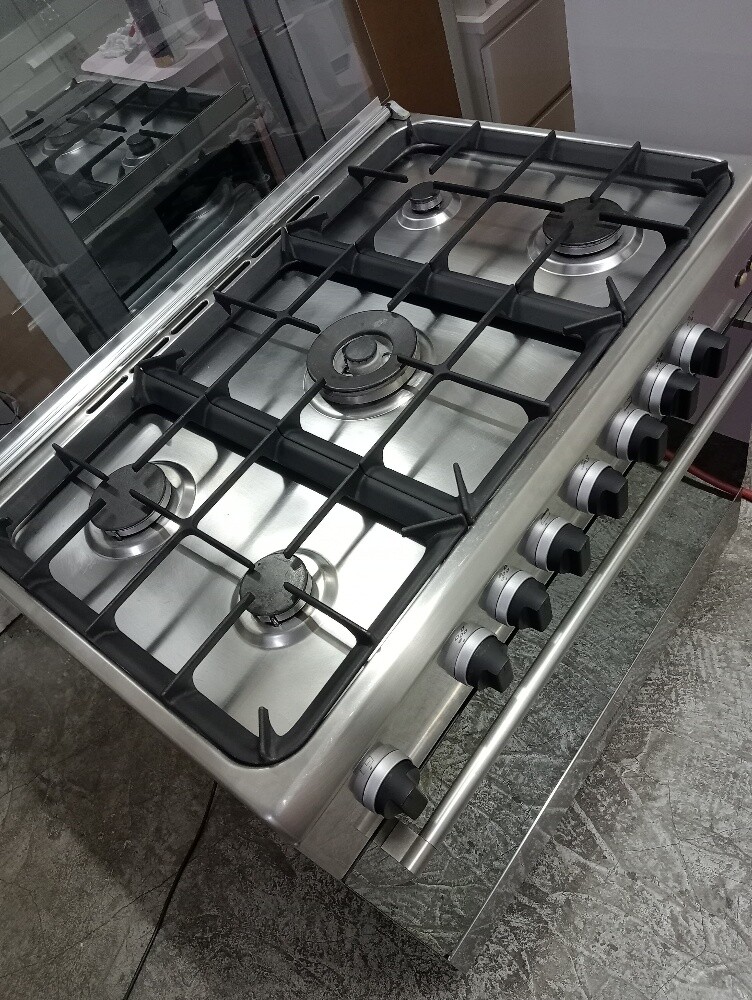 Bompani Cooking Range - 3