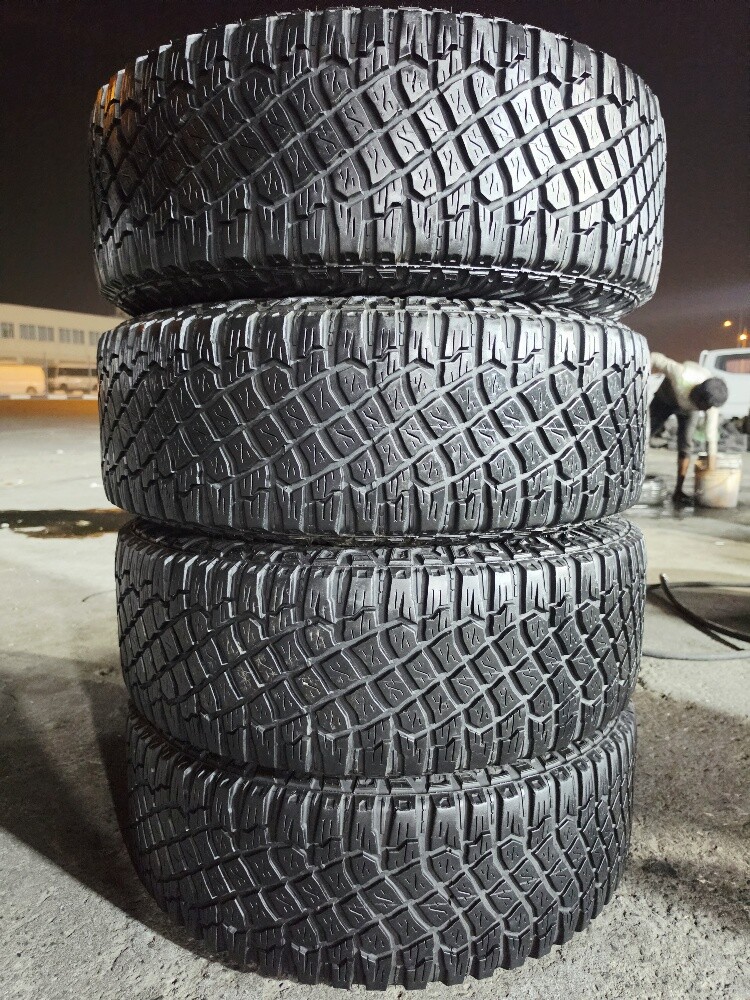 315/70/17 Goodyear Tyre USA - 2
