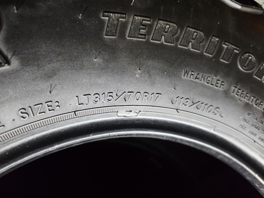 315/70/17 Goodyear Tyre USA - 4