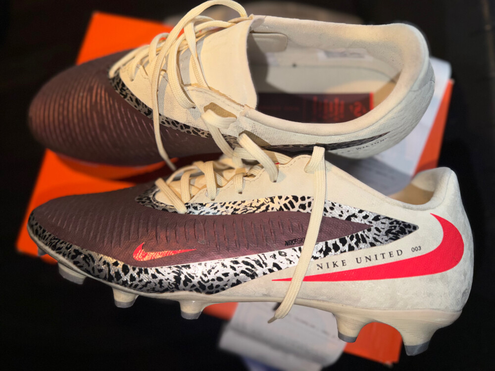 NIKE ,(Size42.5) - 4