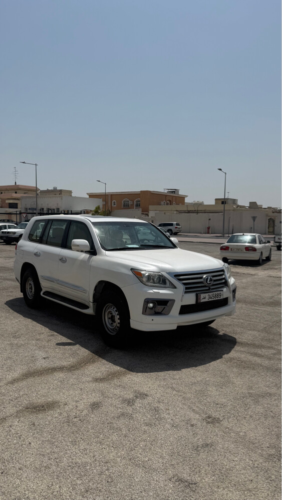 Lexus LX570 - 3