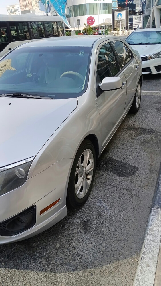 FOR SALE: Ford Fusion - 3