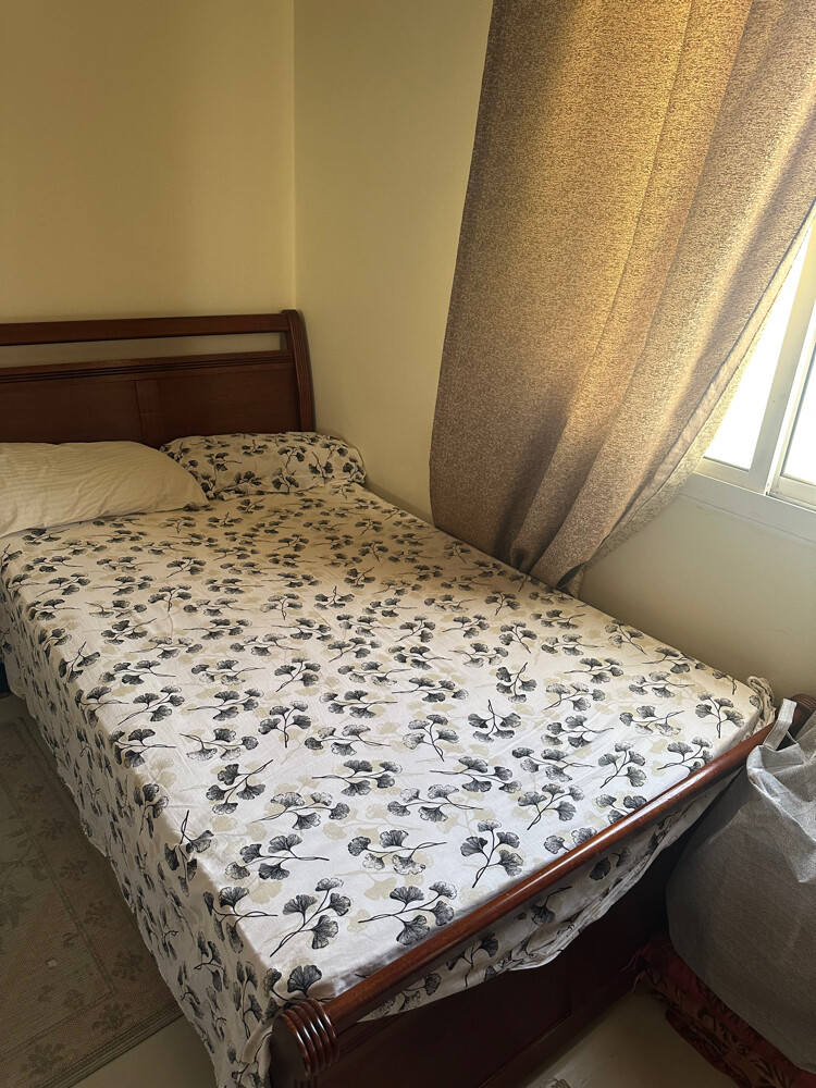 Bedroom furniture set for sale - 4