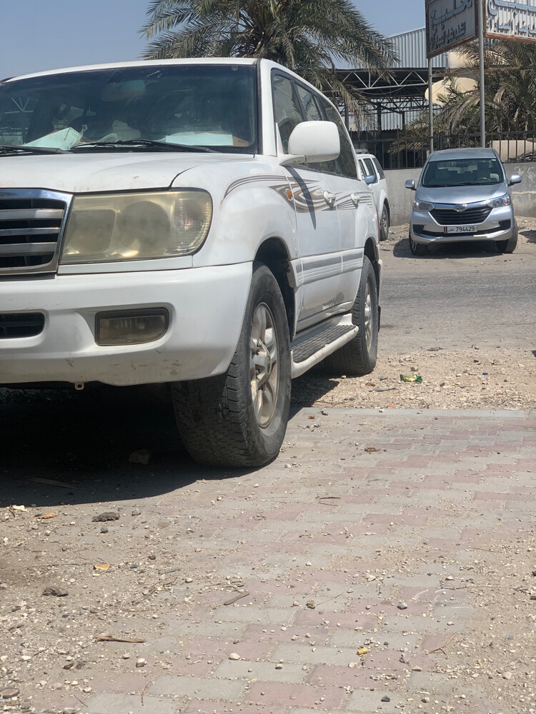 لاندكروزر للبيع - 2