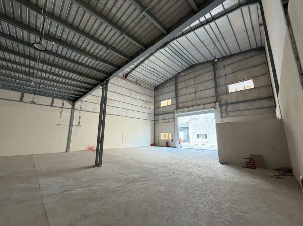 WAREHOUSE W/ MEZANINE-BIRKAT AWAMER - 4