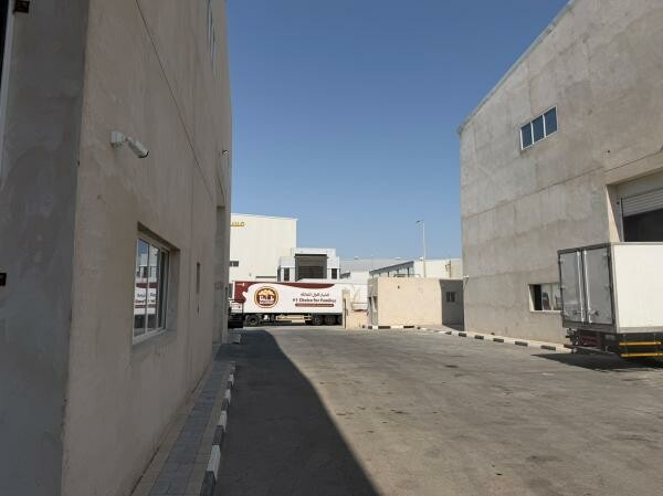 WAREHOUSE W/ MEZANINE-BIRKAT AWAMER - 10