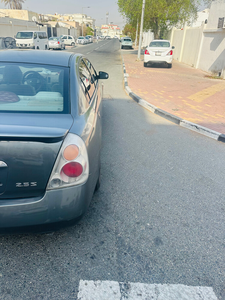 Nissan Altima Full option  - 5