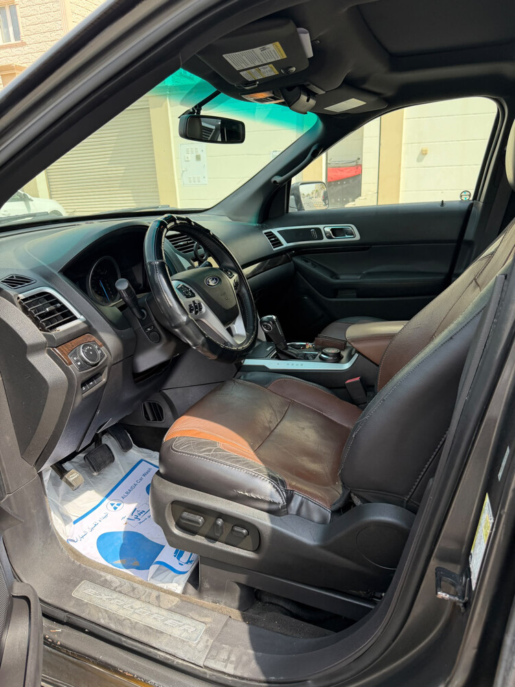 FORD EXPLORER - 7