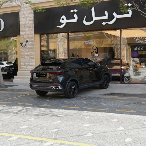 شيري اومودا  سي 5  2023 - 9