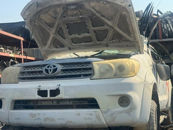 TOYOTA FORTUNER 2010 - 9