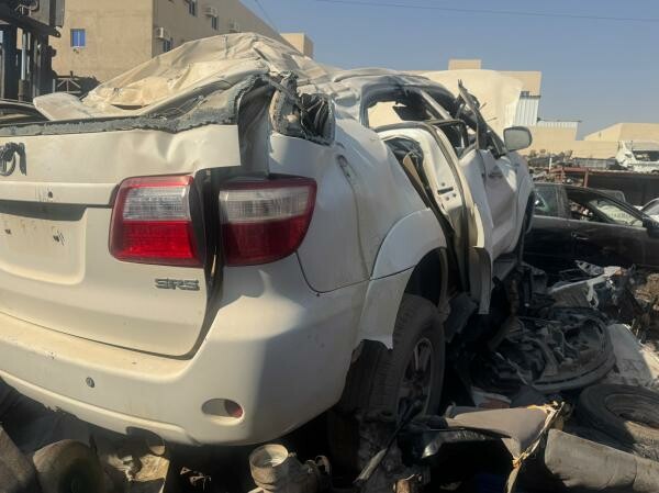 TOYOTA FORTUNER 2010 - 2