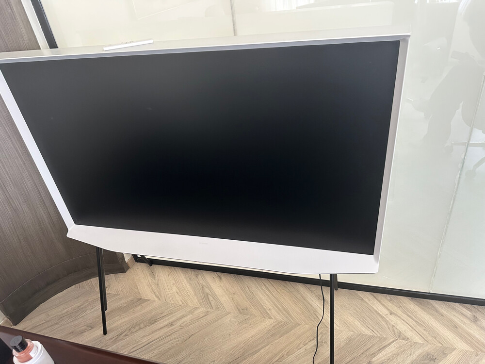 Samsung 65 Inch the Serif LS01D QLE - 1