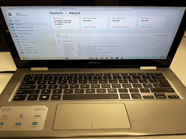 Dell Inspiron 13 5000 Series - 8