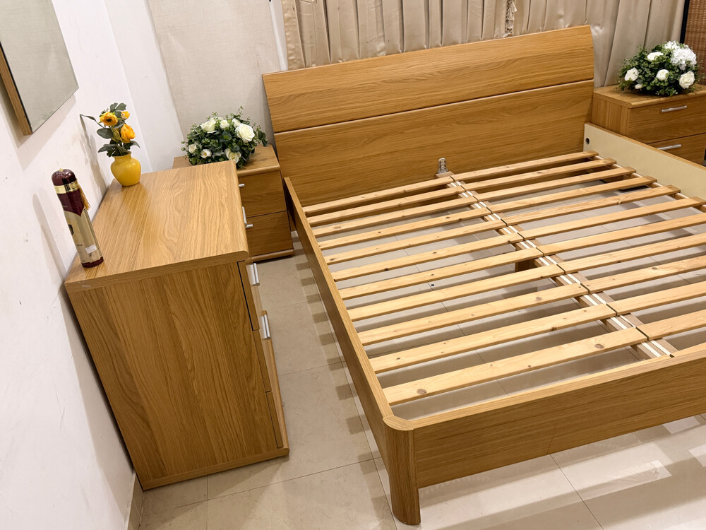King Bed set For Sale  - 6