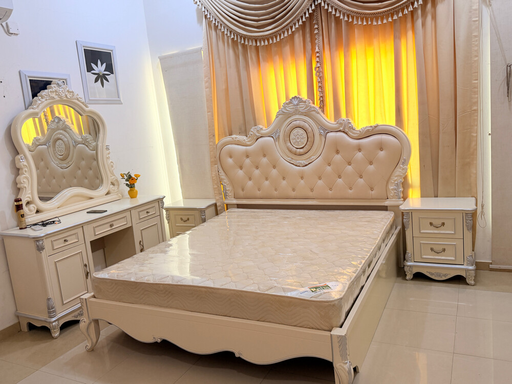 Luxury King Bedroom set For sale  - 6