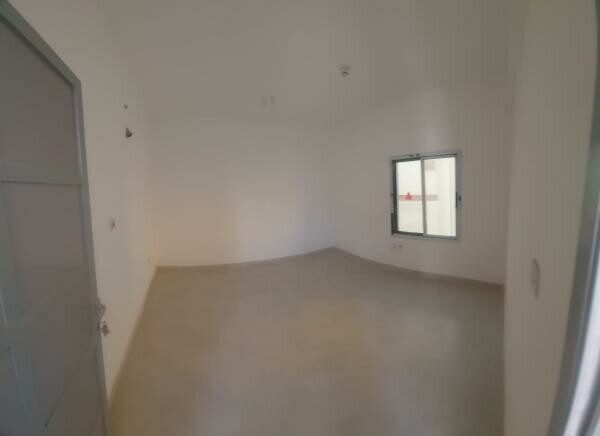 Brand new Showroom, office - 13