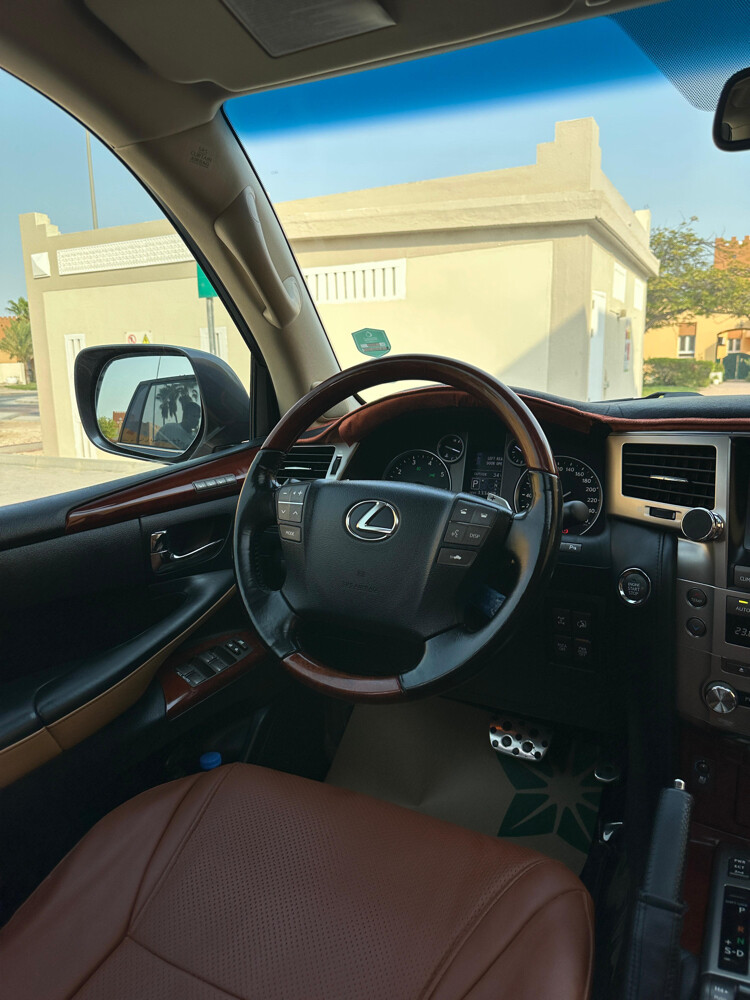 Lexus 570 S - 12