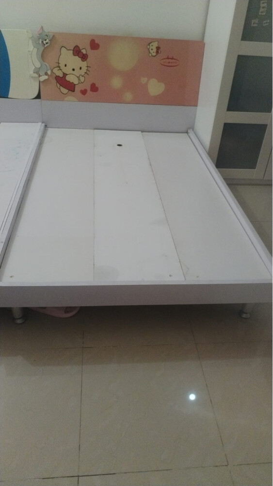سرير اثين ابيع - 2