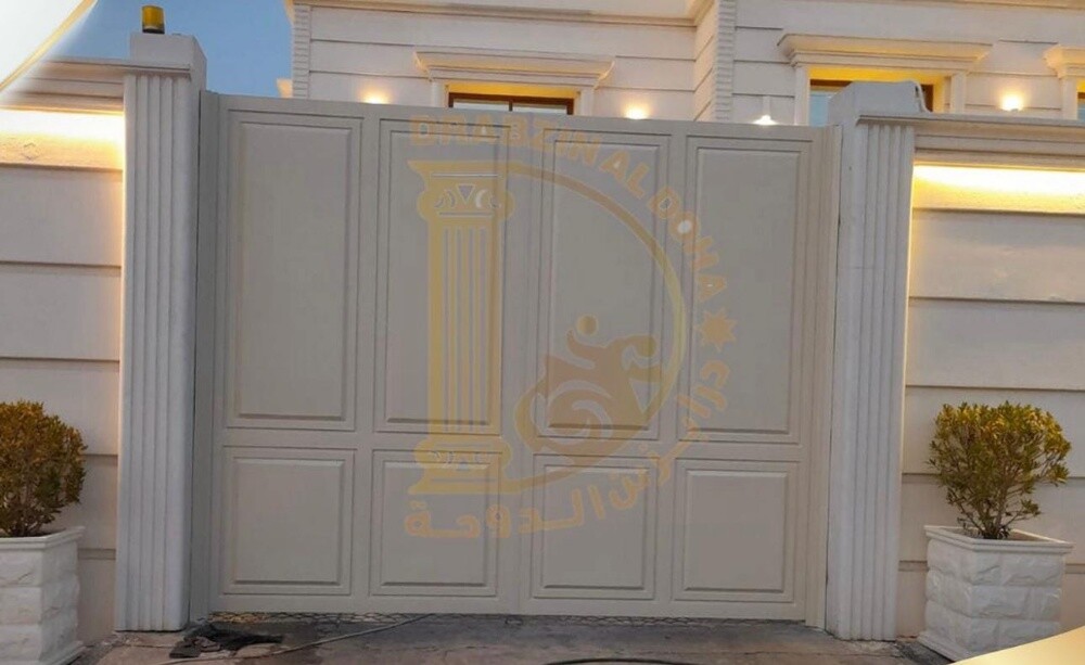 Custom steel Doors and Farms - 28