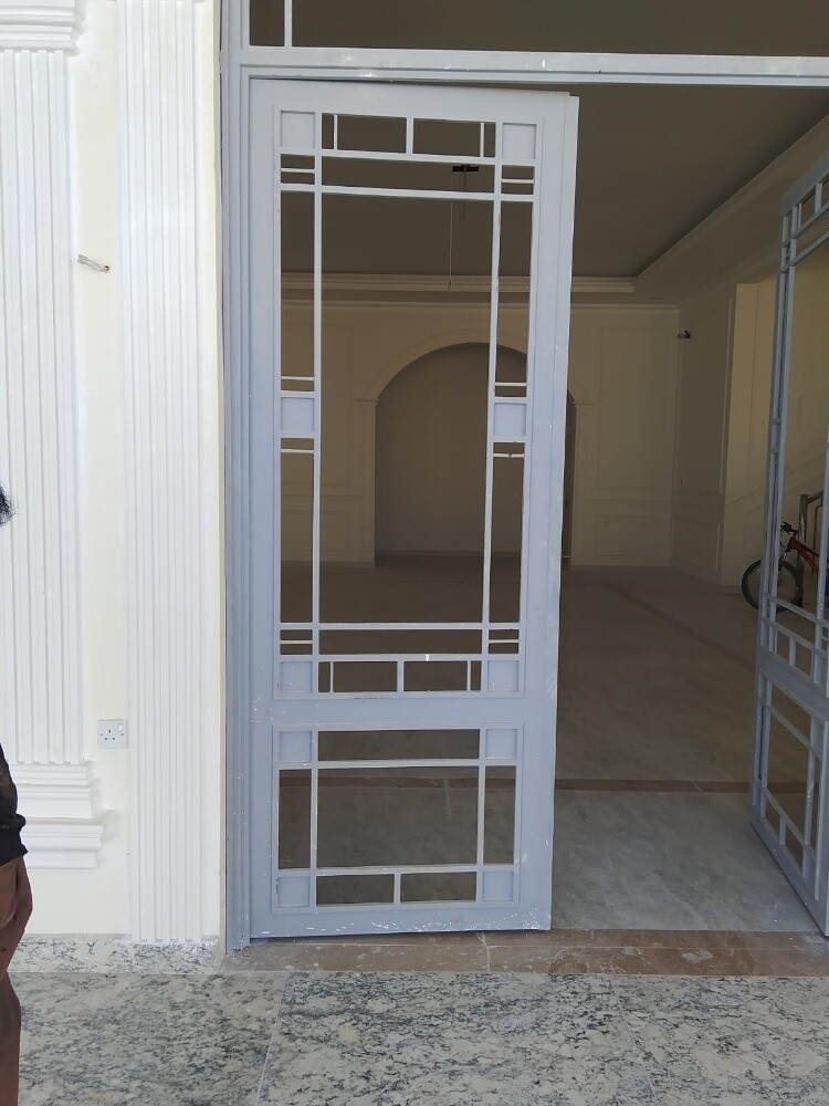 Custom steel Doors and Farms - 16