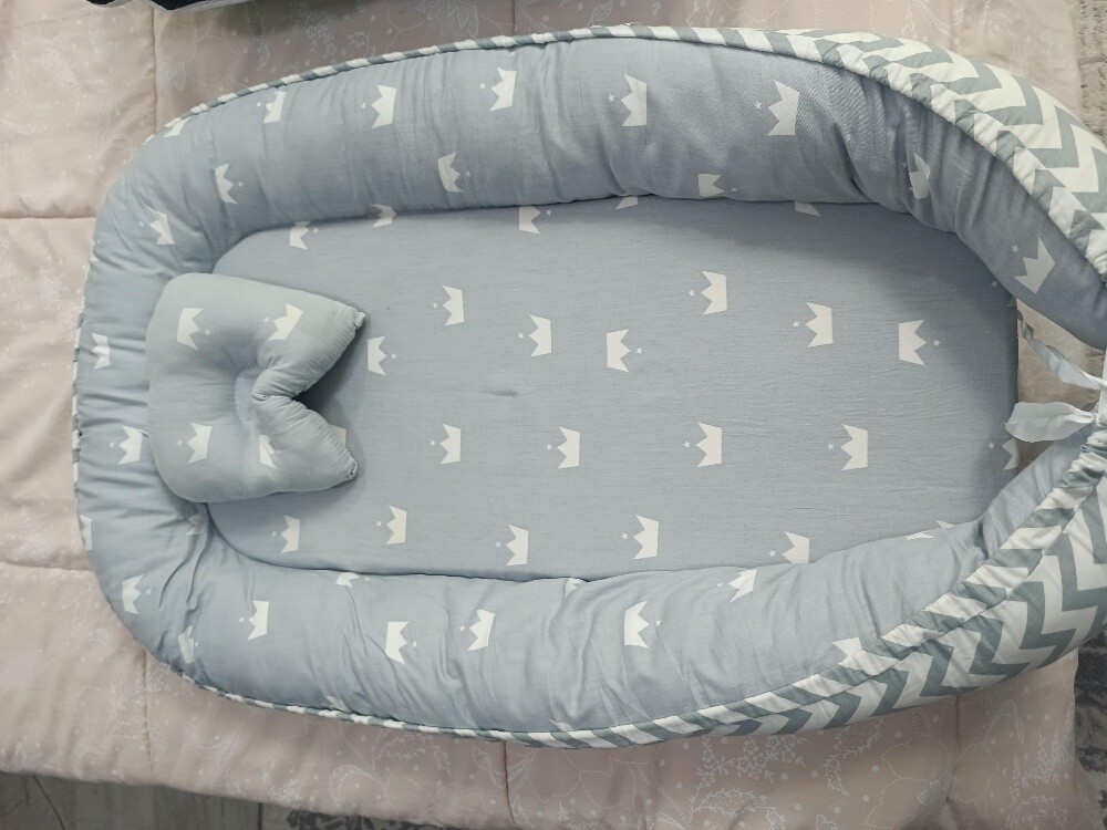 baby shower chair & small matress - 5
